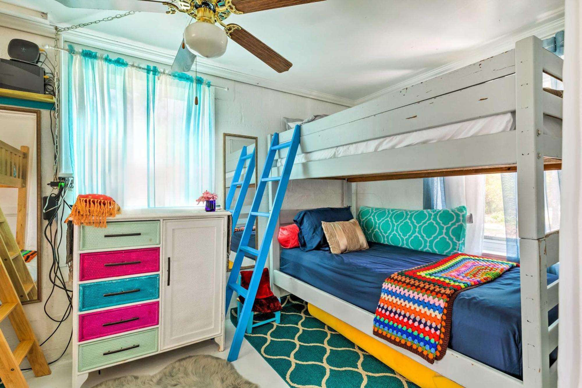 Oceanfront White Stone Cottage With Private Beach! Exterior foto